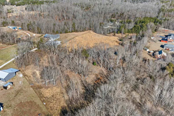 $459,000 | 1405 Cane Creek-Cummingsville Road, Sparta, TN 38583