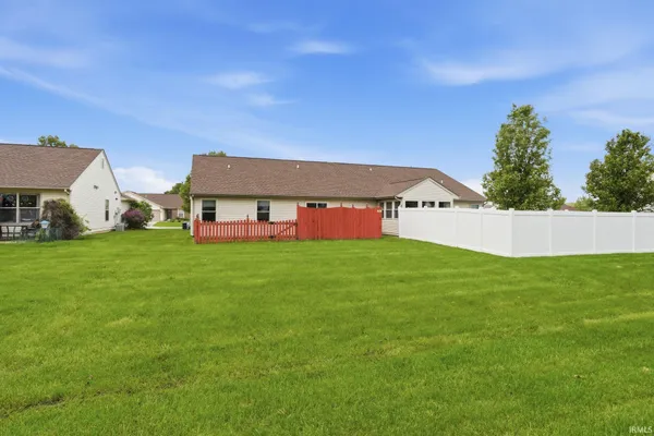 $189,900 | 3903 Cobblestone Cove, New Haven, IN 46774