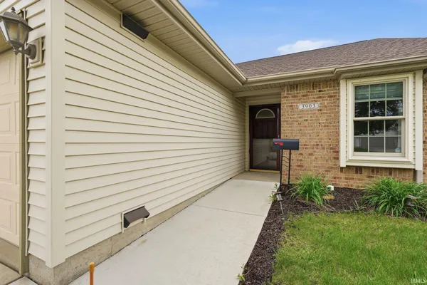 $189,900 | 3903 Cobblestone Cove, New Haven, IN 46774