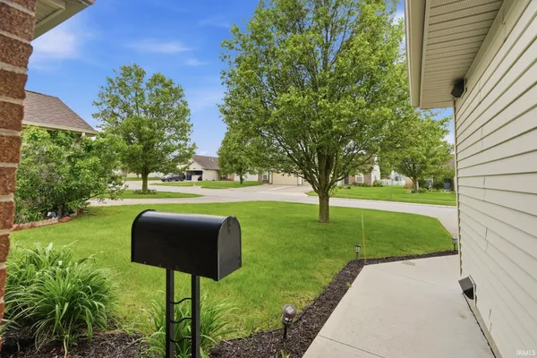$189,900 | 3903 Cobblestone Cove, New Haven, IN 46774