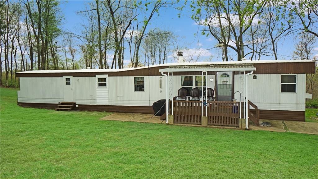 297 Paris Colliers Road Burgettstown, PA 15021 - Photo 3 of 8 Gallery Image 3