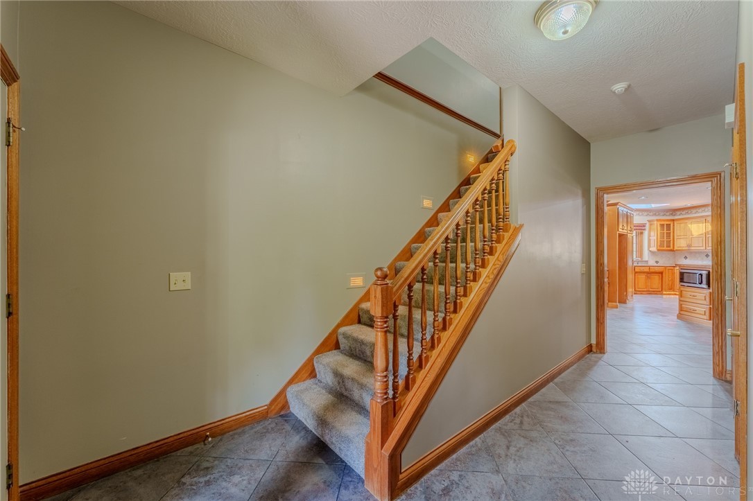 4284 Deweese Road Troy, OH 45373 - Photo 20 of 99