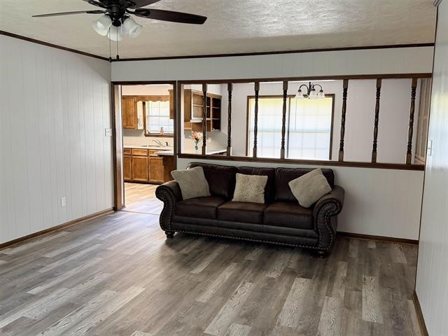 8957 Tejas Lane Silsbee, TX 77656 - Photo 23 of 50 a living room with furniture and a large window
