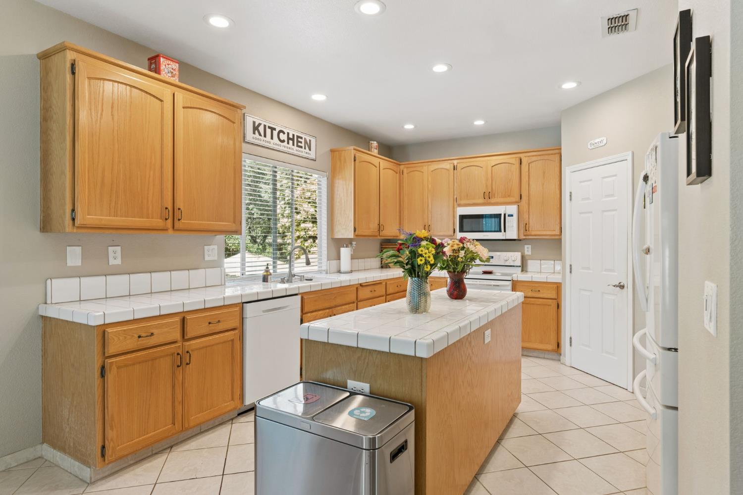 2890 Aquamarine Circle Rescue, CA 95672 - Photo 20 of 54