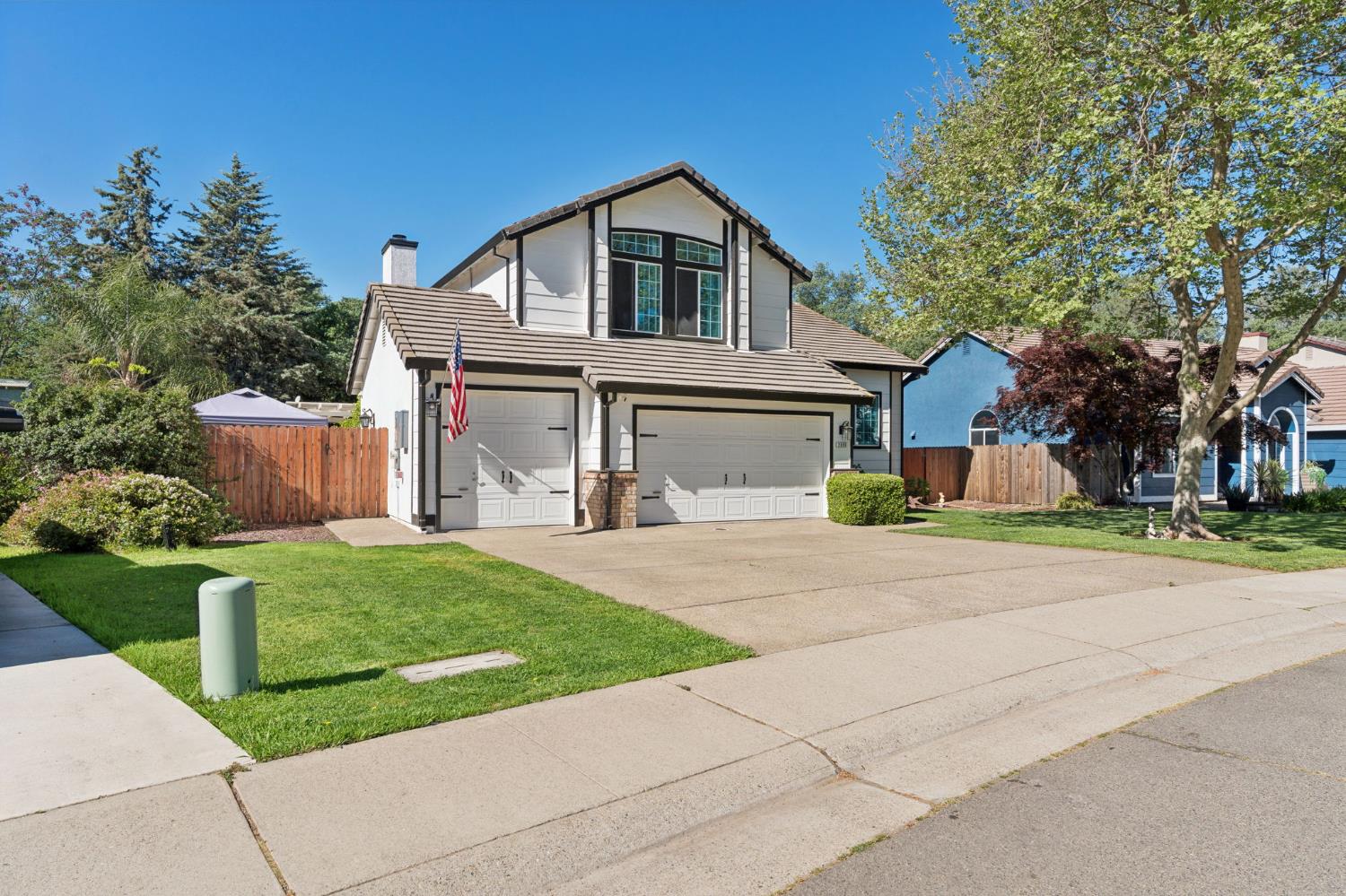 2890 Aquamarine Circle Rescue, CA 95672 - Photo 2 of 54