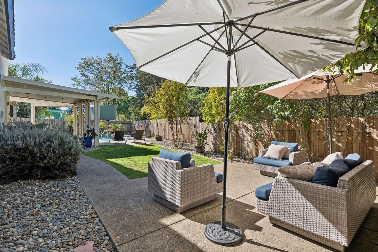 2890 Aquamarine Circle Rescue, CA 95672 - Photo 6 of 54