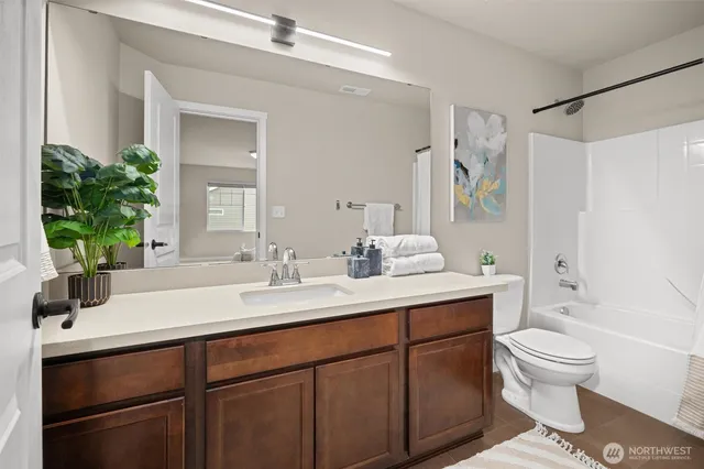 $1,000,000 | 12113 23rd Drive Southeast, Everett, WA 98208