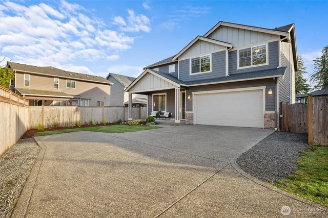 $1,000,000 | 12113 23rd Drive Southeast, Everett, WA 98208