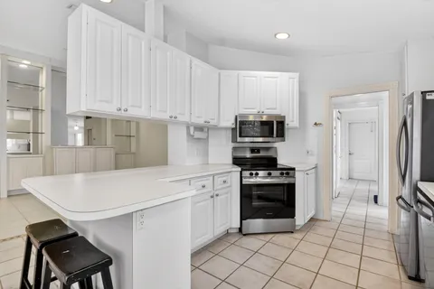 $460,000 | 2774 Livingston Lane, West Palm Beach, FL 33411