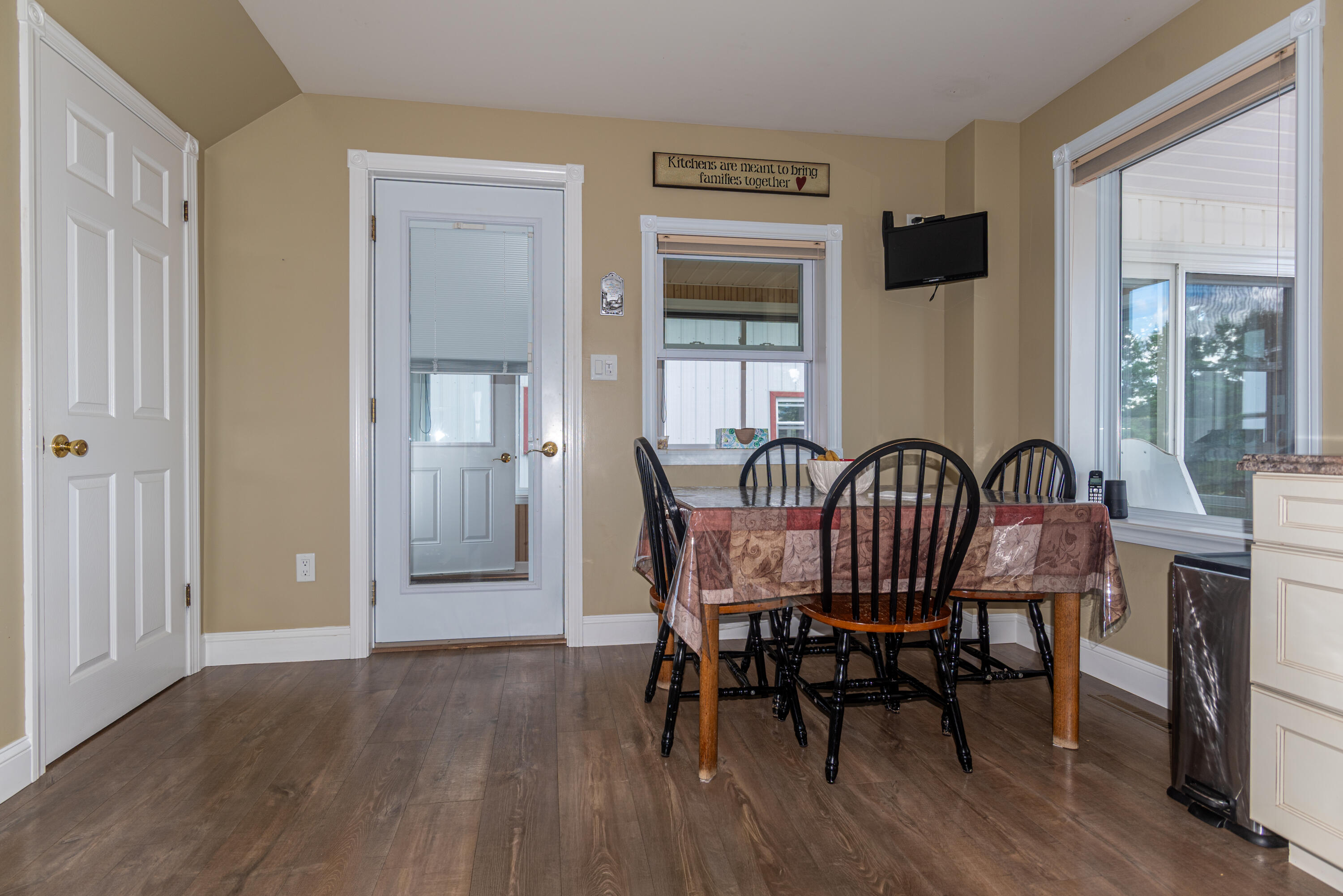 22 Brook Road St. Agatha, ME 04772 - Photo 18 of 58 Dining Area