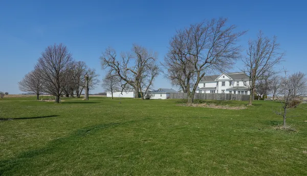 $750,000 | 11526 North 3500W Road, Manteno, IL 60950