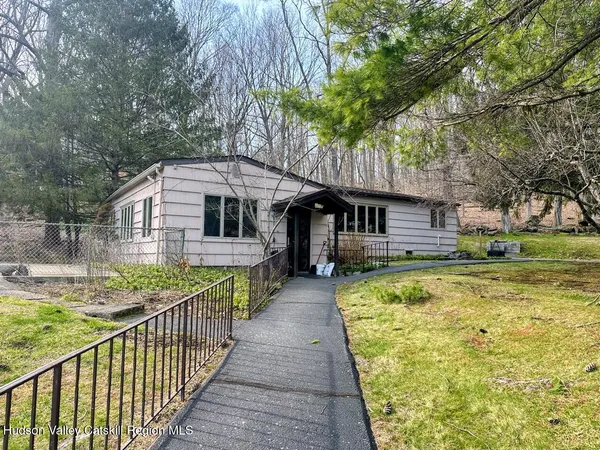 $1,400,000 | 7951 Highway 22, Copake, NY 12517