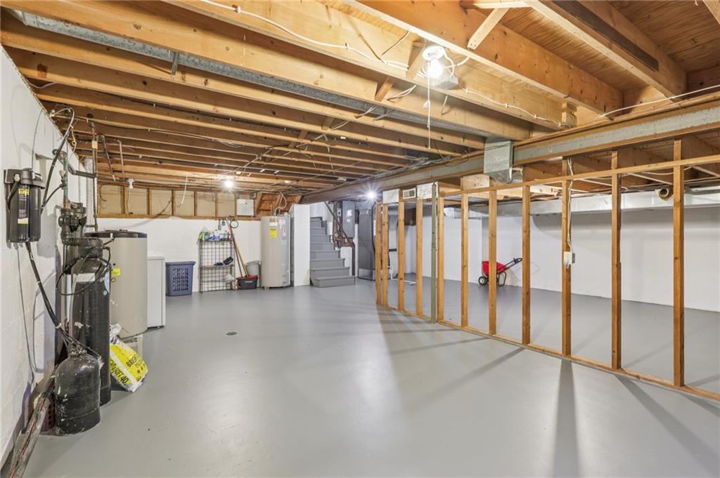 168 Cunningham Lane New Castle, PA 16105 - Photo 28 of 29