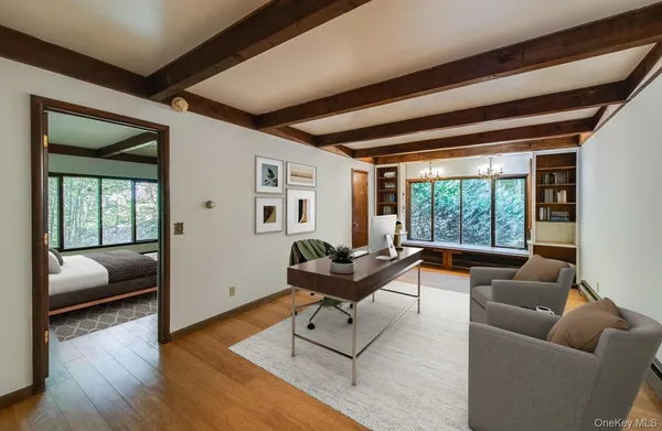 $699,000 | 19 Ridgeview Road, Poughkeepsie, NY 12603