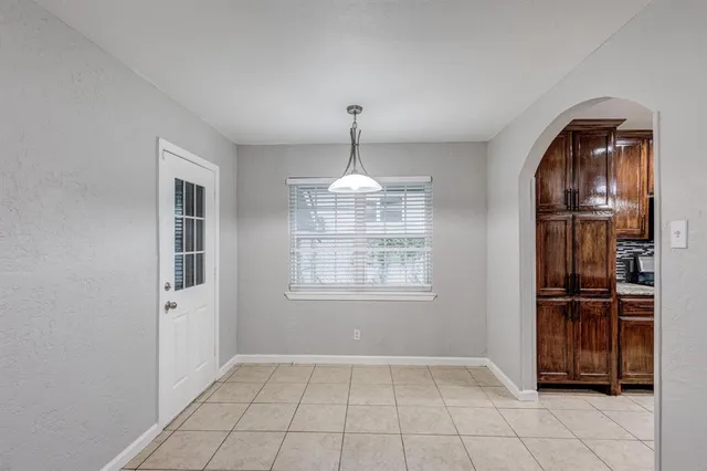 $289,000 | 907 Clebud Drive, Euless, TX 76040