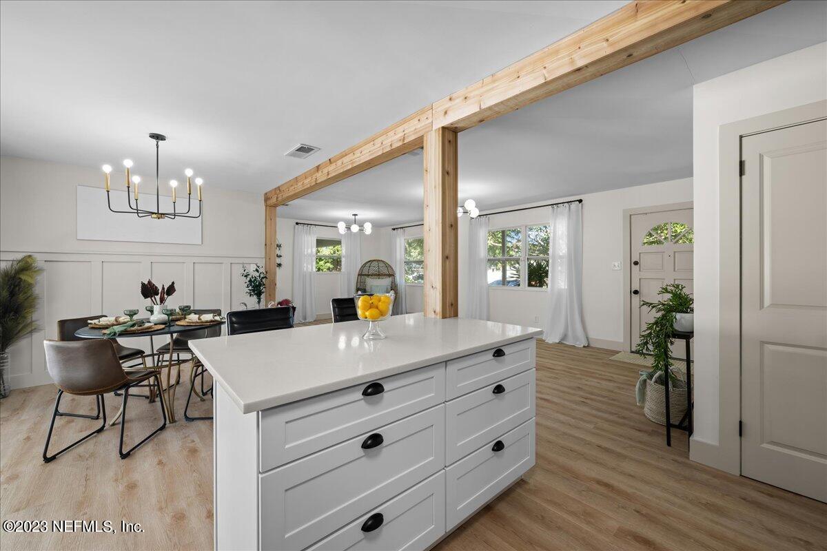 7734 Altama Road Jacksonville, FL 32216 - Photo 12 of 43 59-JWLeePhoto-4598