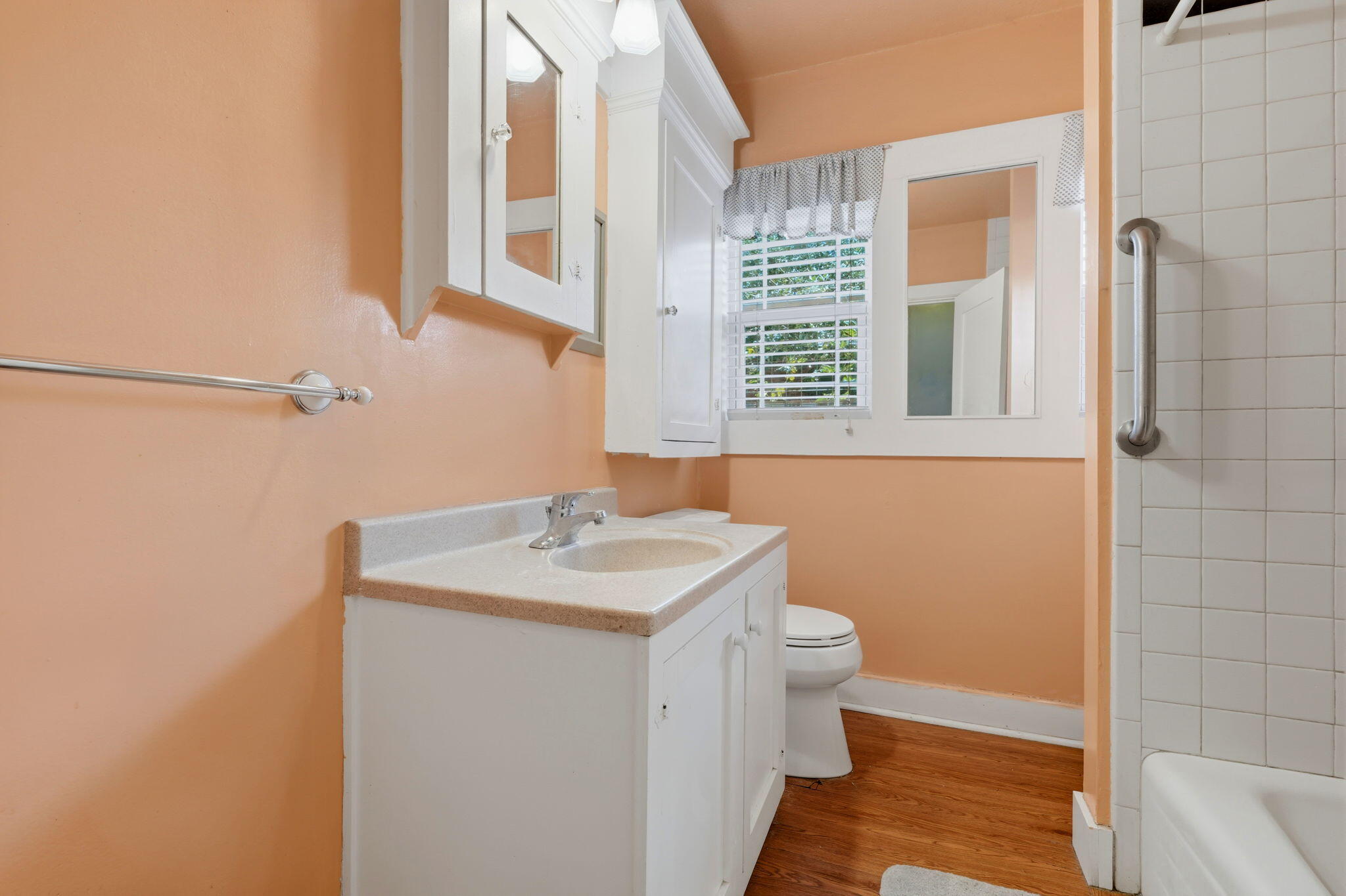 220 South D Street Exeter, CA 93221 - Photo 20 of 27
