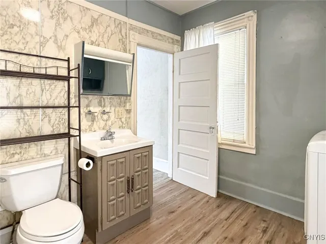 $194,000 | 16 1st Street, Whitestown, NY 13495