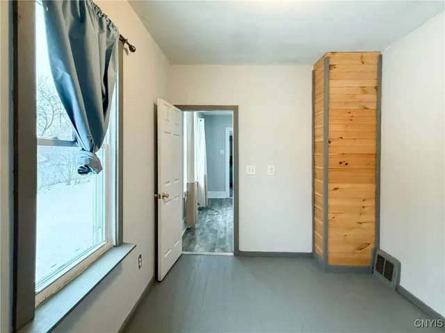 $194,000 | 16 1st Street, Whitestown, NY 13495