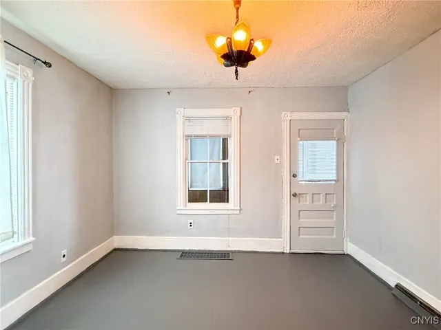 $194,000 | 16 1st Street, Whitestown, NY 13495