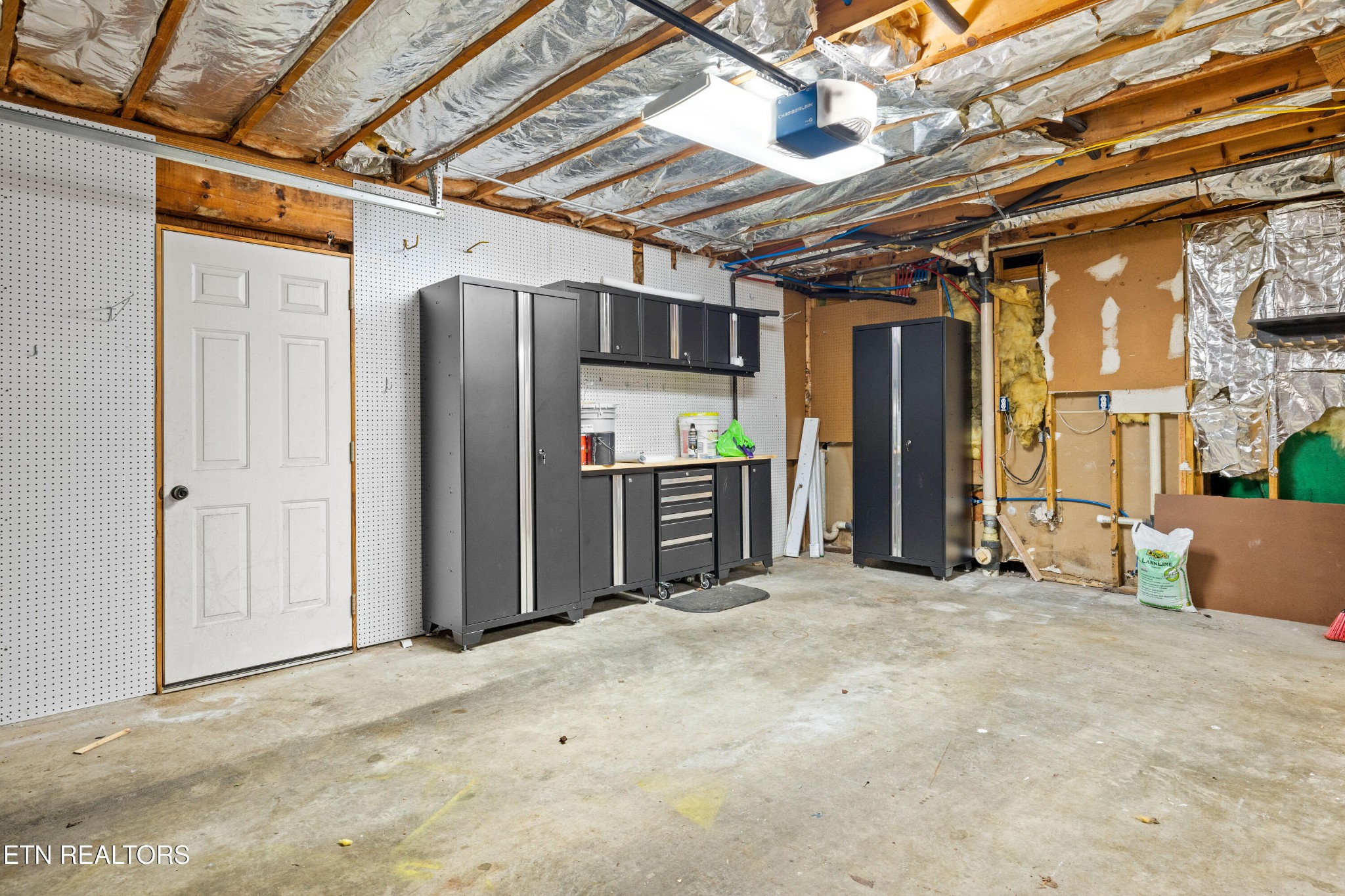 233 Gum Hollow Road Oak Ridge, TN 37830 - Photo 36 of 42 Gallery Image 36
