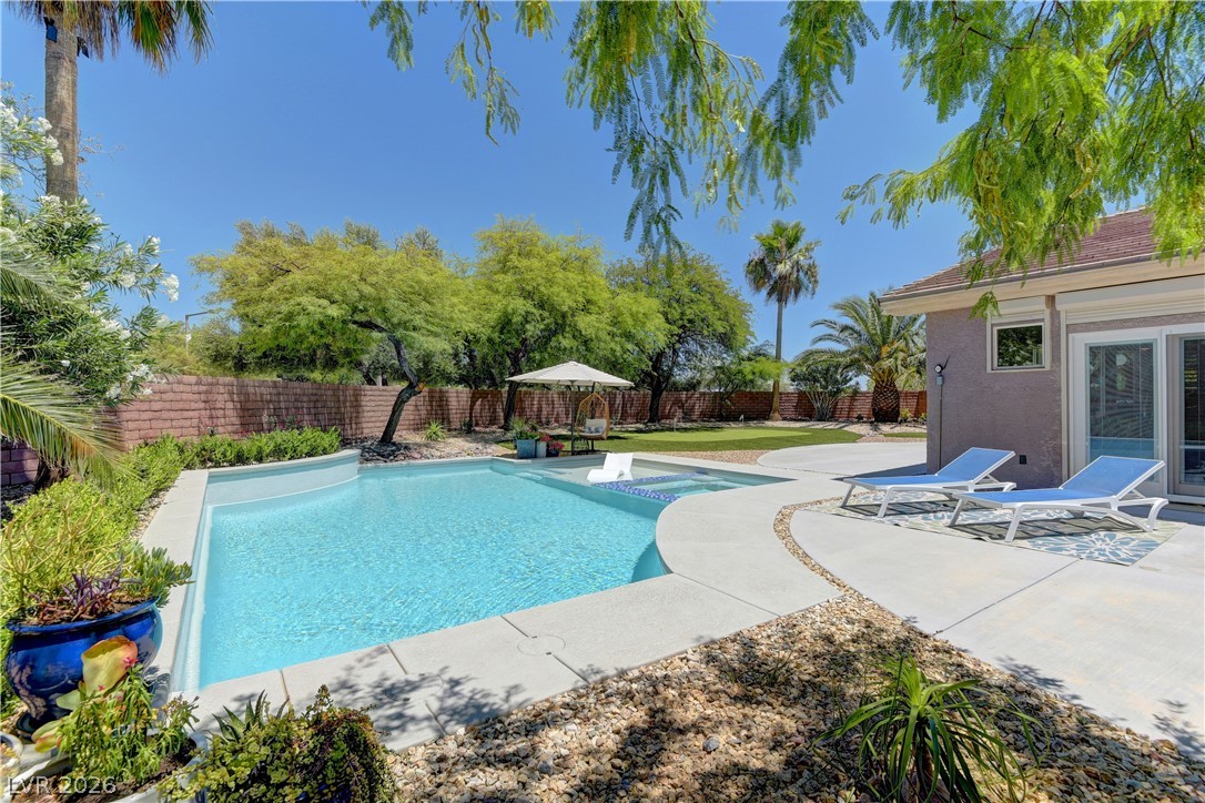 11258 Rising Ridge Avenue Las Vegas, NV 89135 - Photo 37 of 41