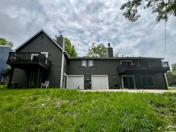 $519,900 | 2822-2824 University Drive, Lawrence, KS 66049