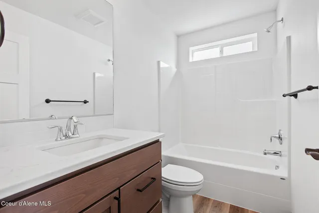 $499,900 | 8386 West Splitrail Avenue, Rathdrum, ID 83858