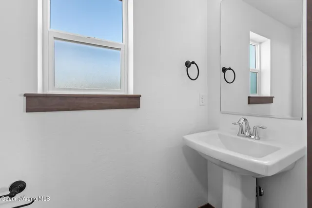 $499,900 | 8386 West Splitrail Avenue, Rathdrum, ID 83858