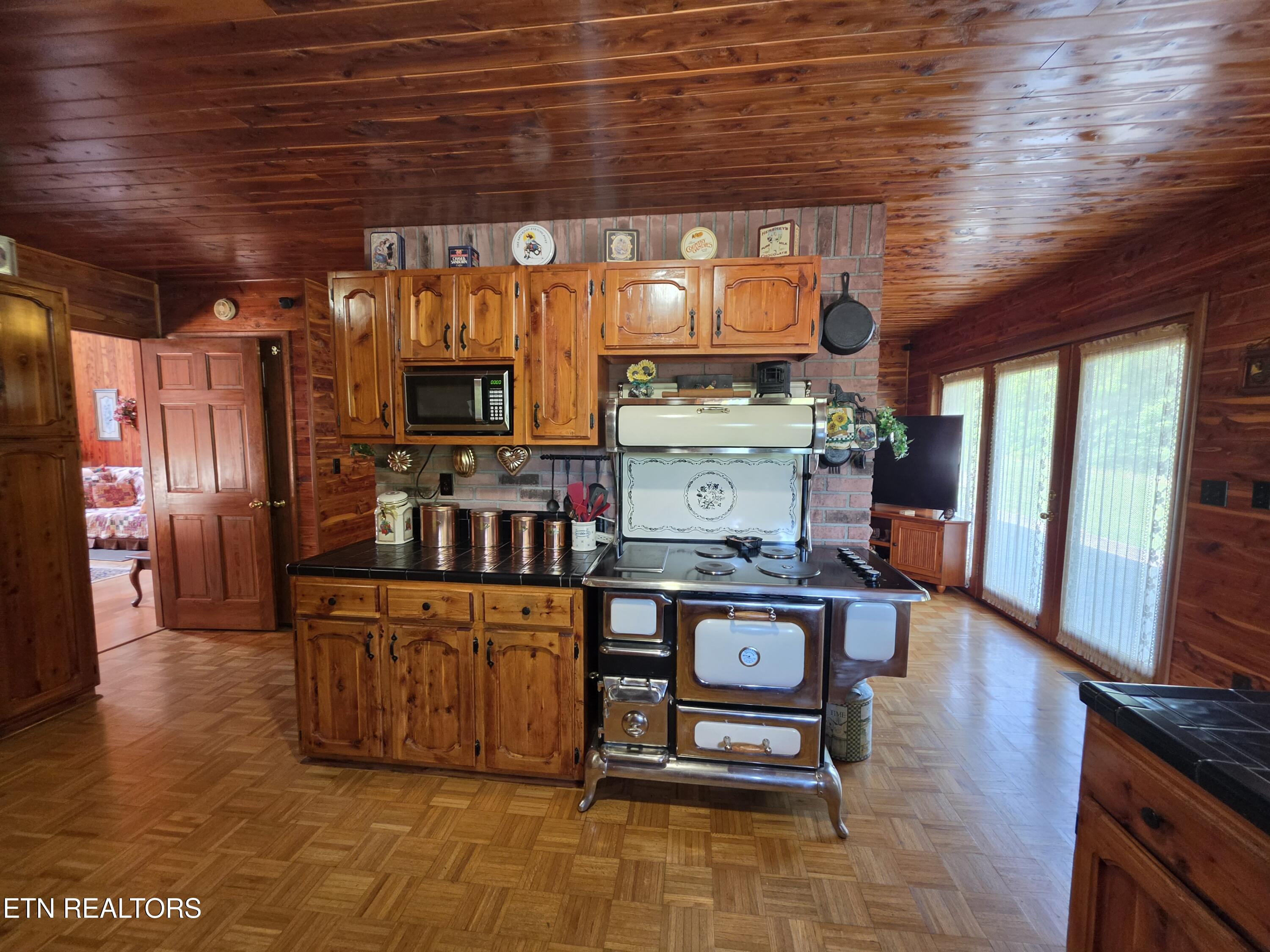 264 Carlos Road Sneedville, TN 37869 - Photo 42 of 58 20260611_164644