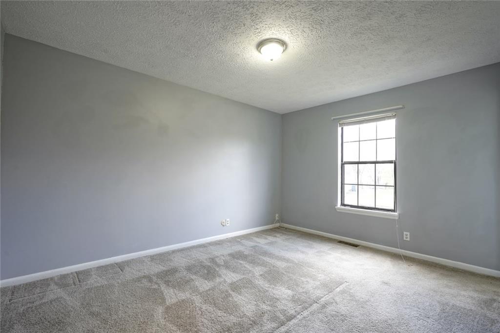 8657 Fox Ridge Lane Indianapolis, IN 46256 - Photo 31 of 35 Gallery Image 31