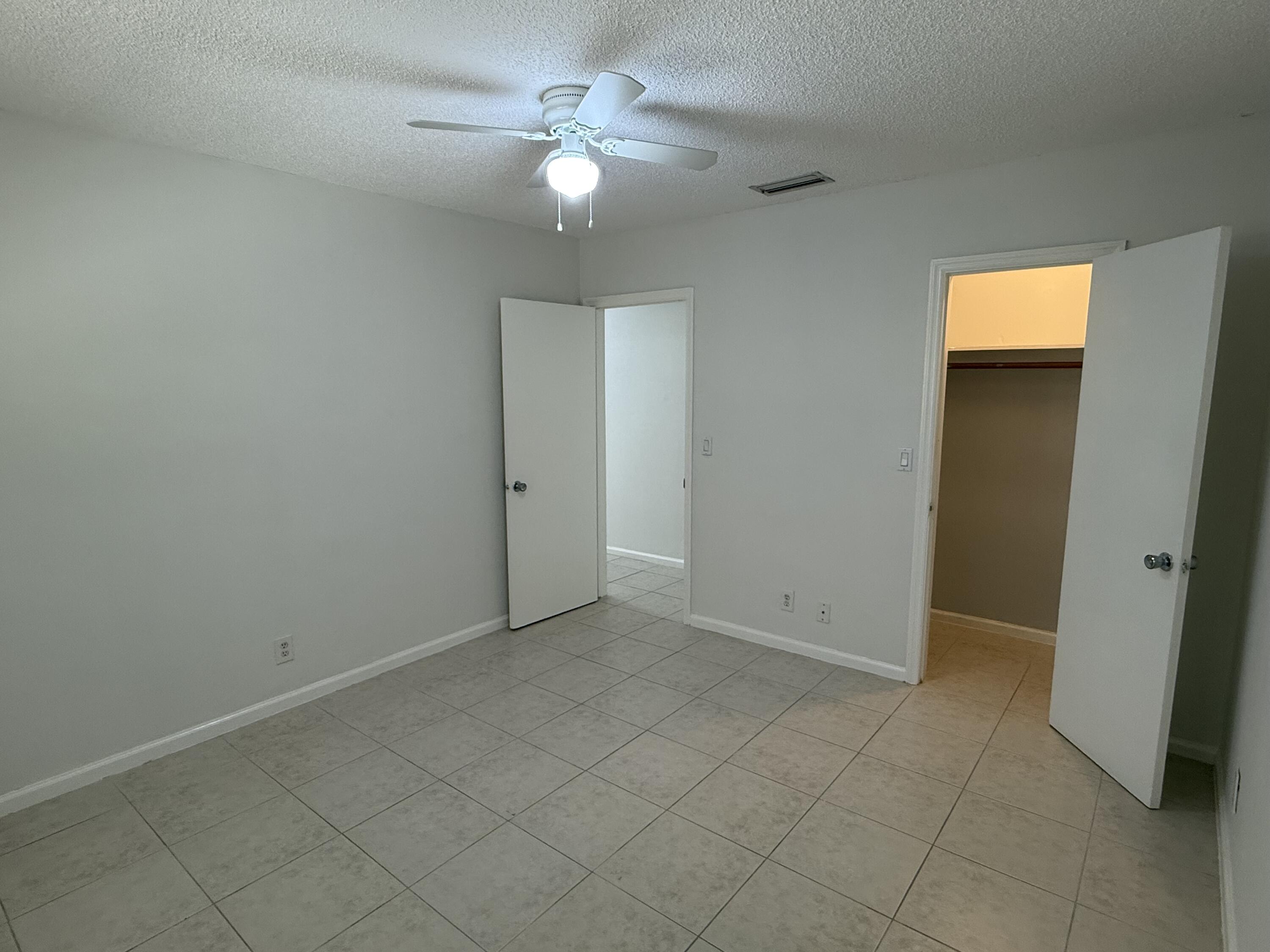 6575 Northeast 7th Avenue Boca Raton, FL 33487 - Photo 27 of 31 IMG_2870