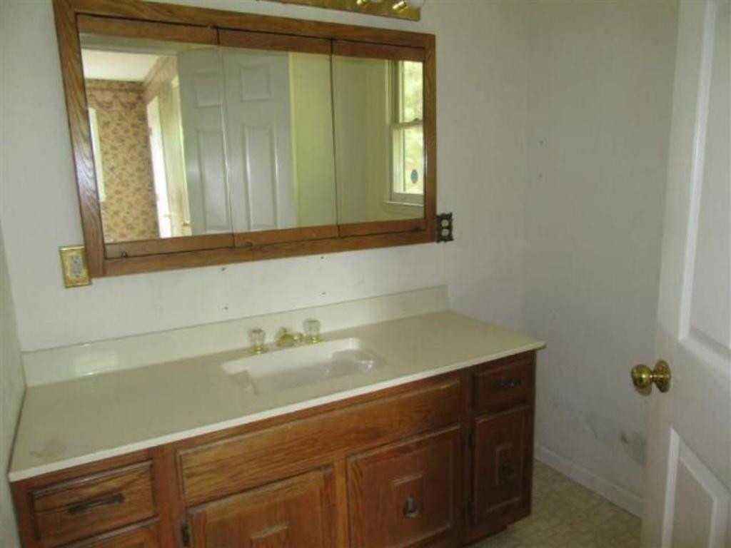 286 Boring Chapel Road Johnson City, TN 37615 - Photo 11 of 12 Photo 11