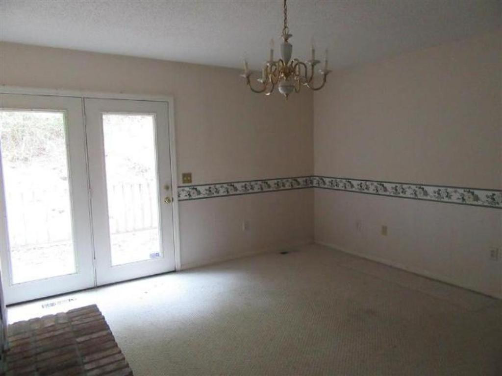 286 Boring Chapel Road Johnson City, TN 37615 - Photo 3 of 12 Photo 3