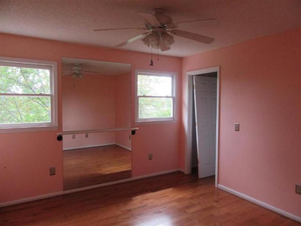 286 Boring Chapel Road Johnson City, TN 37615 - Photo 8 of 12 Photo 8