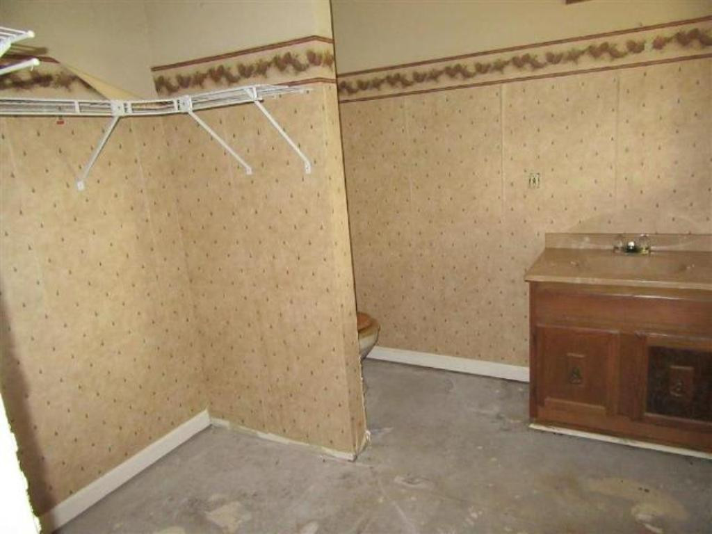 286 Boring Chapel Road Johnson City, TN 37615 - Photo 9 of 12 Photo 9