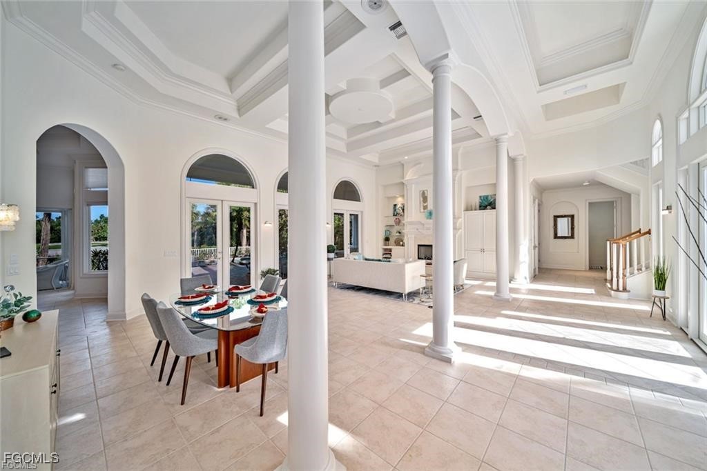 2402 Wulfert Road Sanibel, FL 33957 - Photo 7 of 47 a living room with furniture and a large window