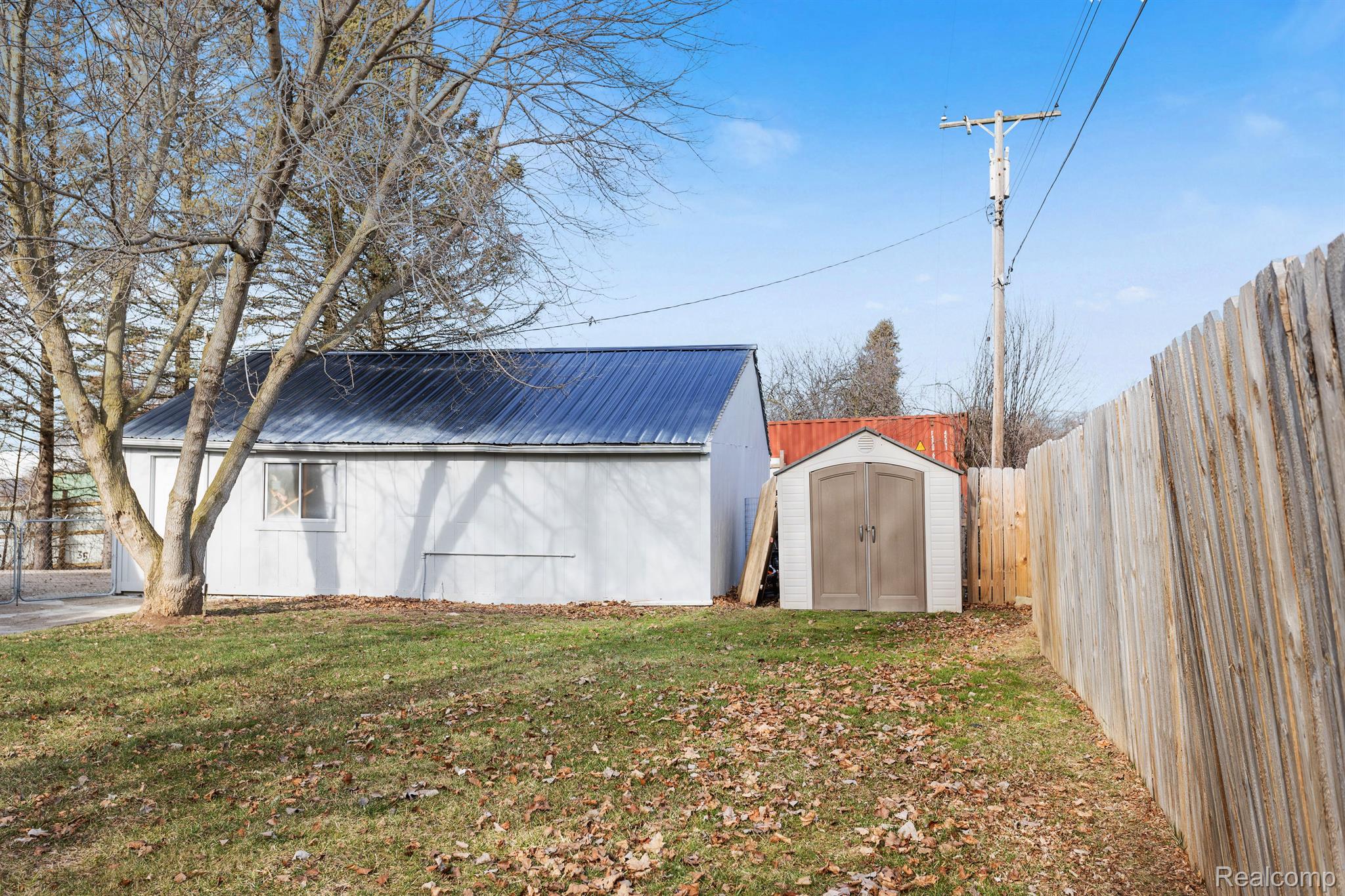 1540 Slater Road Lapeer, MI 48446 - Photo 37 of 40 Gallery Image 37
