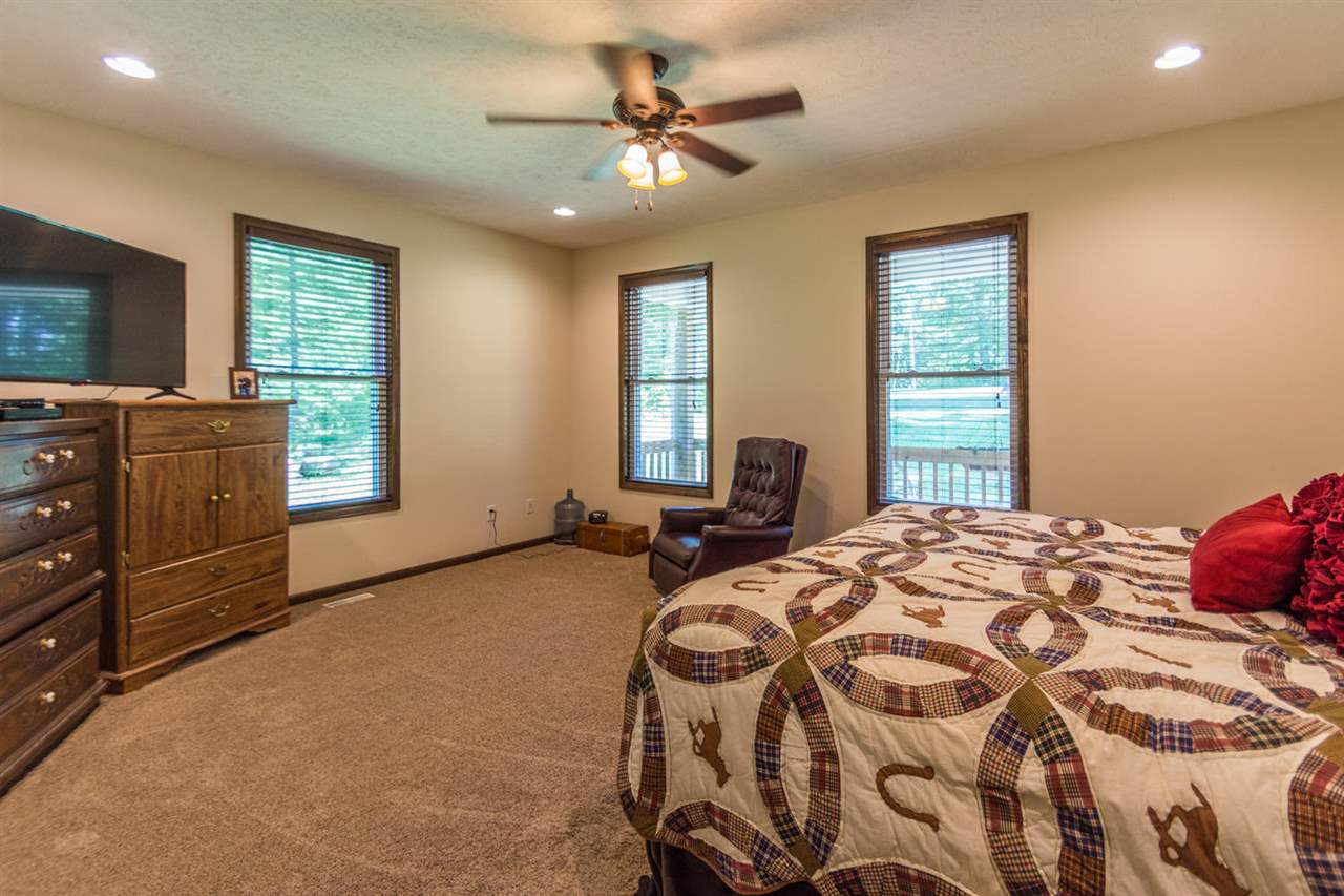 2420 South Happy Hollow Road Bloomfield, IN 47424 - Photo 17 of 34 Gallery Image 17
