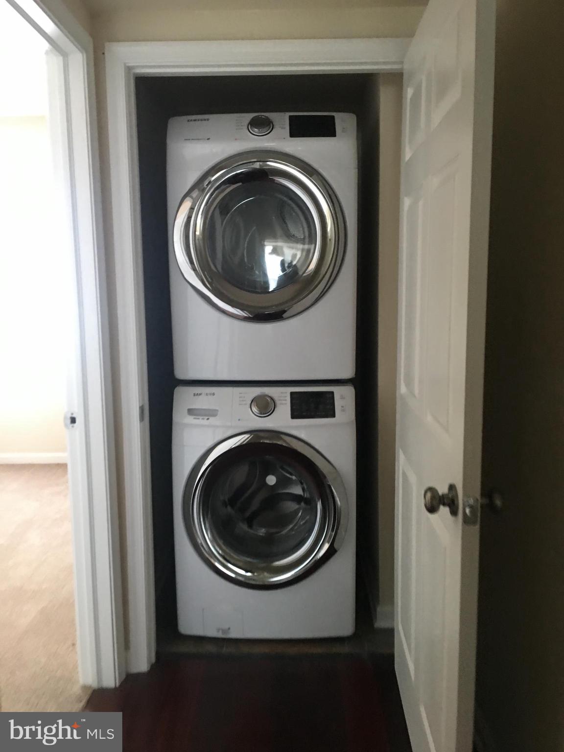 1 Pennsylvania Road, Unit 4 Glassboro, NJ 08028 - Photo 24 of 37 a utility room with dryer and washer