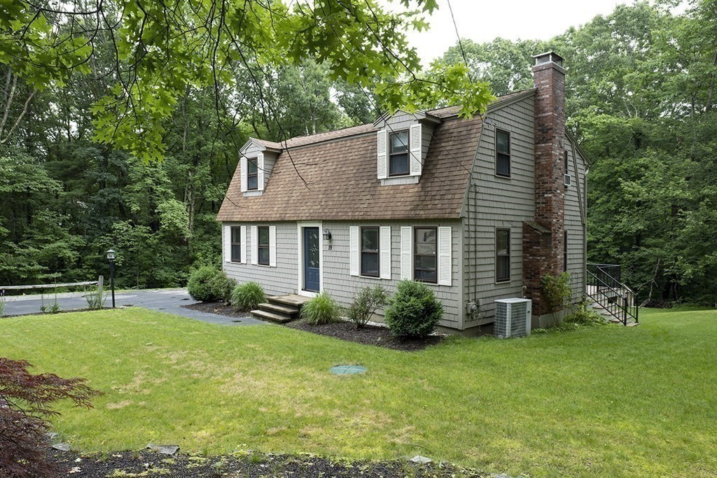19 Virginia Road Tyngsborough, MA 01879 - Photo 30 of 30