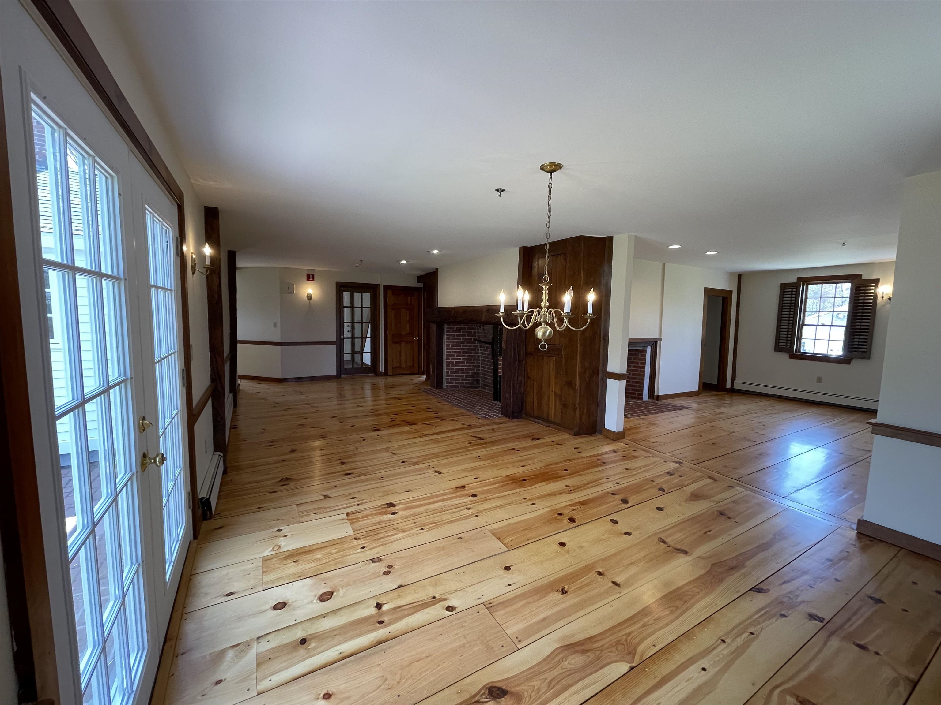 454 Main Street Fremont, NH 03044 - Photo 15 of 42