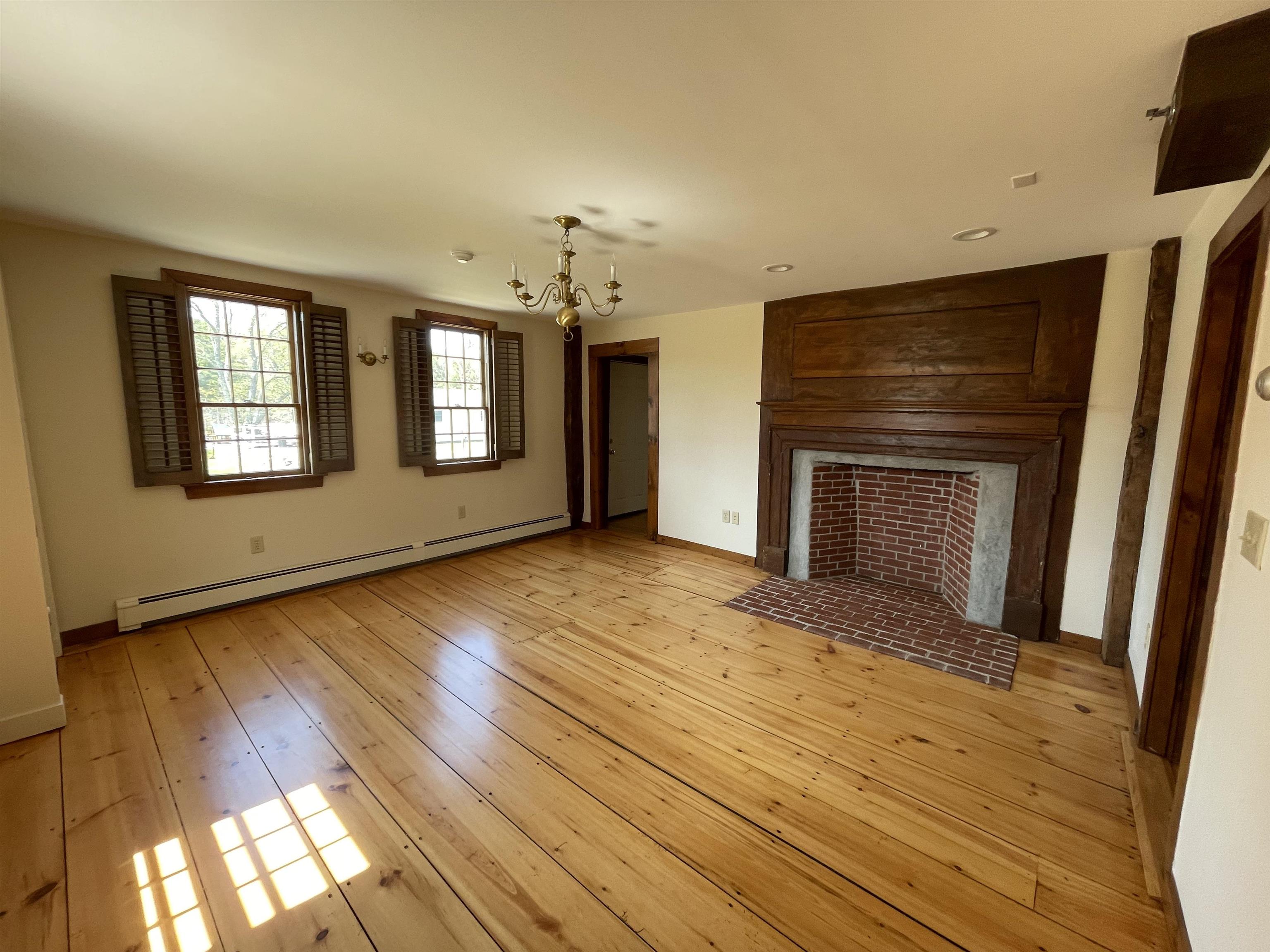 454 Main Street Fremont, NH 03044 - Photo 18 of 42