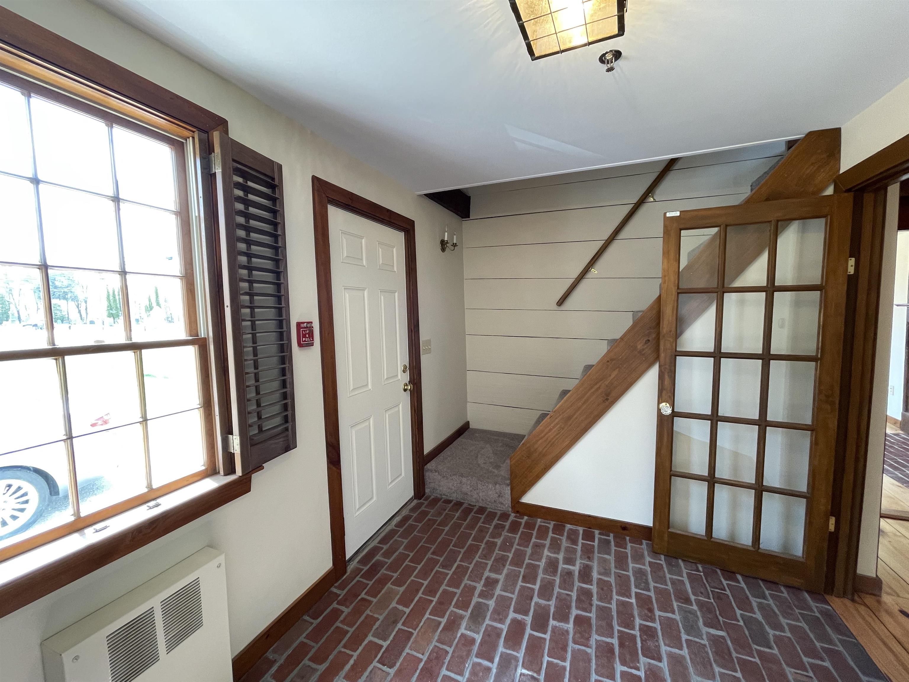 454 Main Street Fremont, NH 03044 - Photo 21 of 42