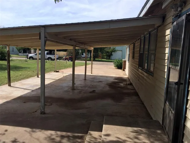 $1,350 | 741 Locust Street, Abilene, TX 79602
