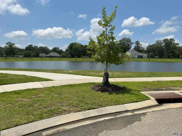 $70,000 | 4095 Ambassador Circle, Zachary, LA 70791