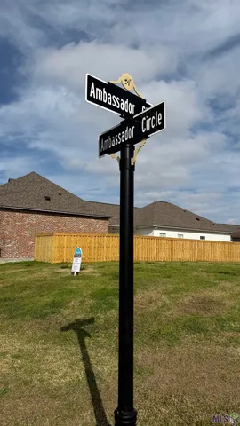 $70,000 | 4095 Ambassador Circle, Zachary, LA 70791