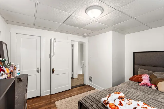 $2,300 | 476 Providence Street, Unit 1, West Warwick, RI 02893