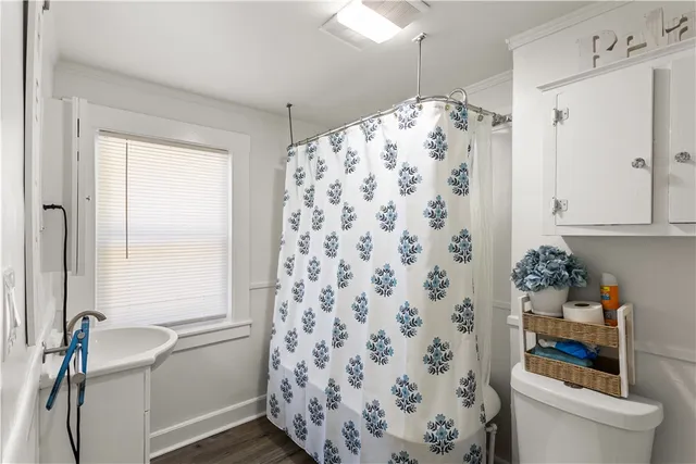 $2,300 | 476 Providence Street, Unit 1, West Warwick, RI 02893