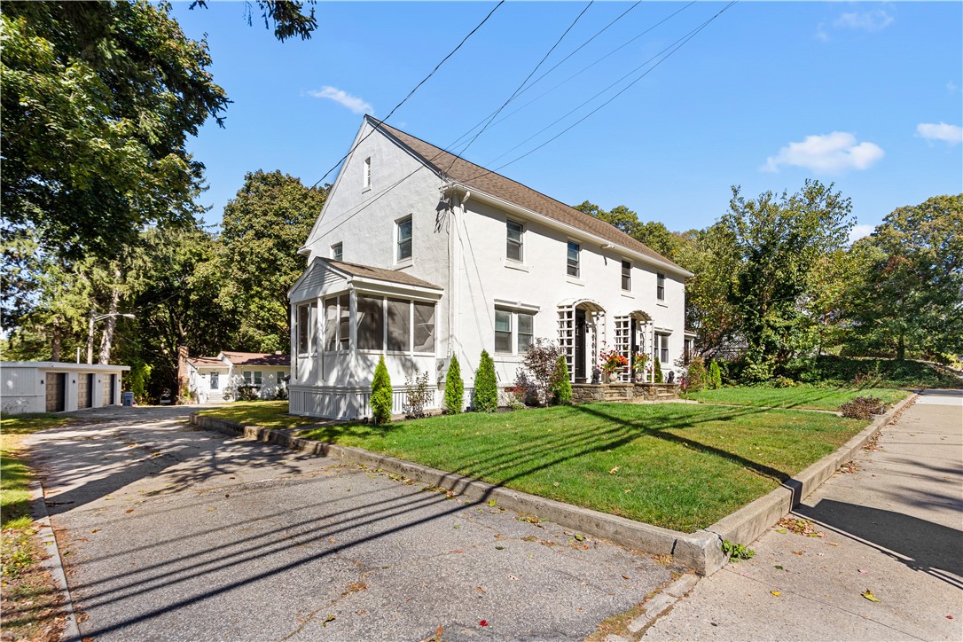 476 Providence Street, Unit 1 West Warwick, RI 02893 - Photo 26 of 31